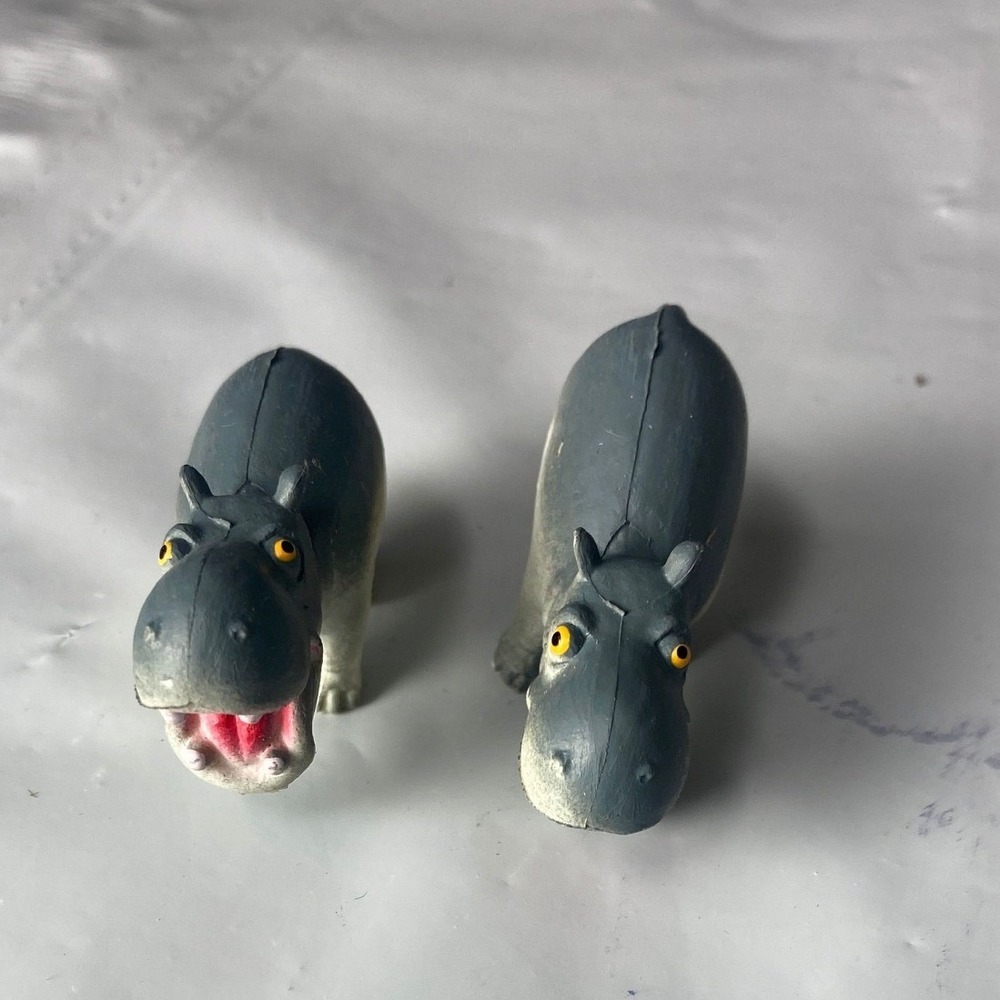 Disney Lion Guard Beshte Hippo & Baby Figure Lot‎ – Loose Kids Toy